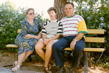 Lena  with her parents