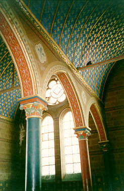 The columns of the internal passages