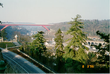 The new bridge over the Valley