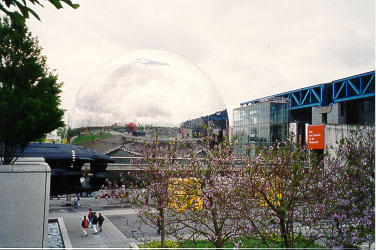 La Villette with a Sphere
